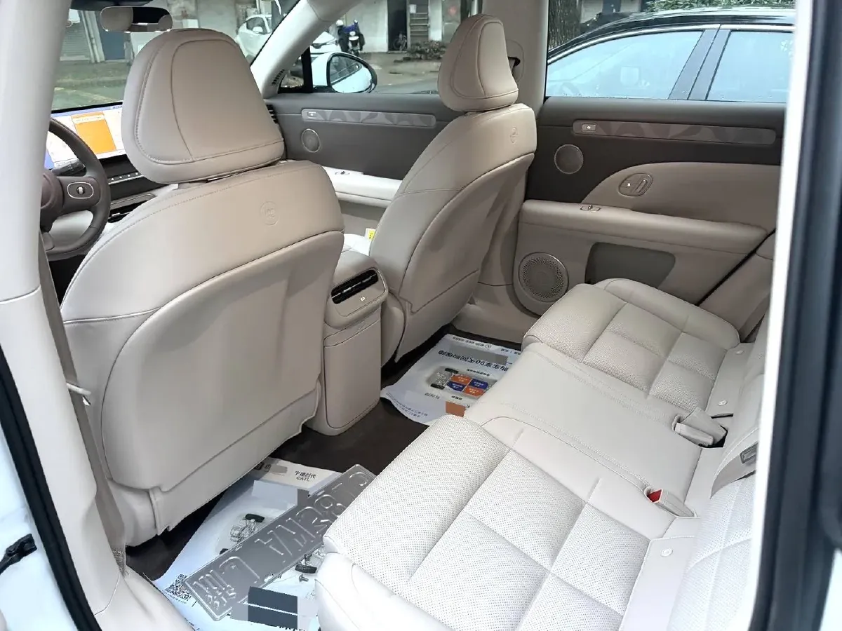 2026 IM LS6 BEV,autocango,china used car exporter,china ev exporter,chinese used car exporter,chinese used ev exporter