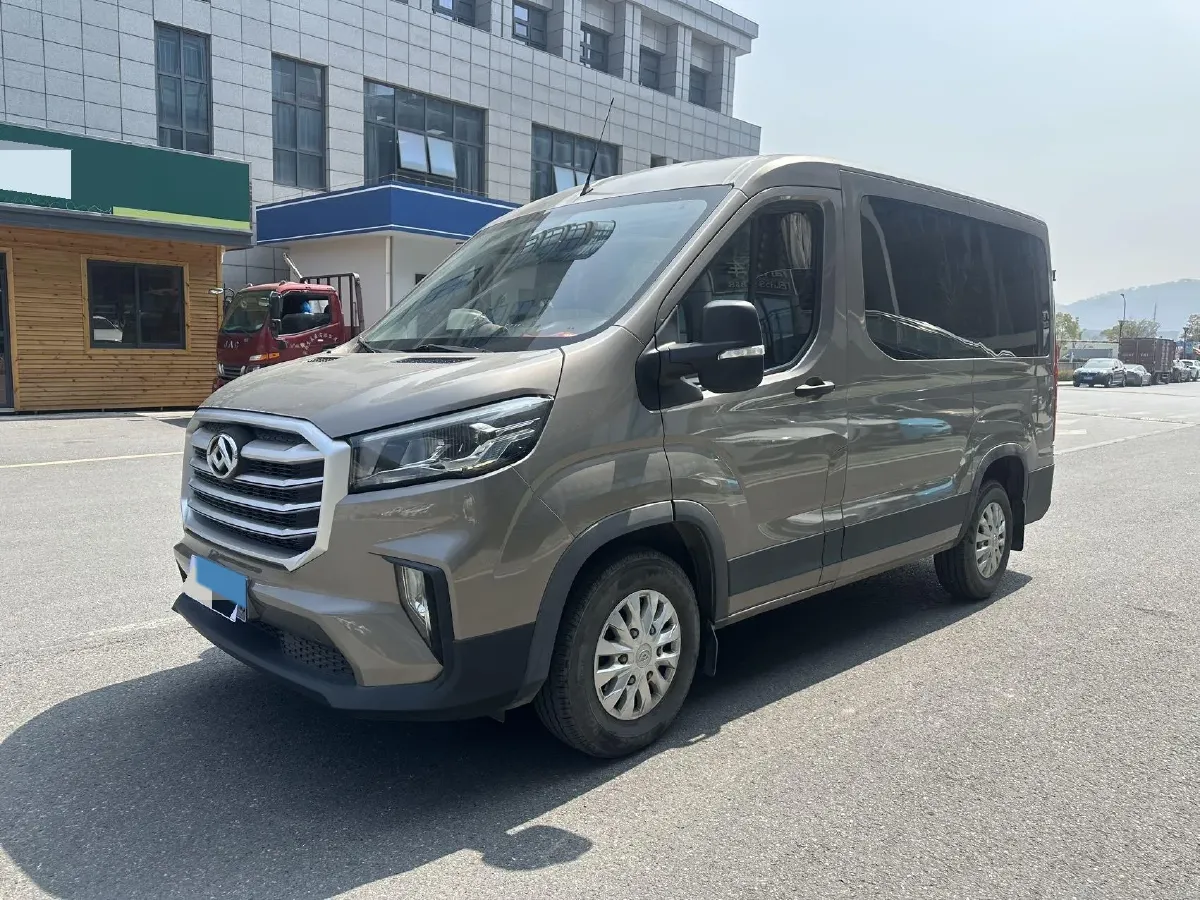 2022 MAXUS XinTu V90 2.0T 150HP L4 6MT,autocango,china used car exporter,china ev exporter,chinese used car exporter,chinese used ev exporter