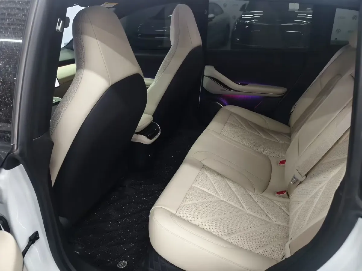 2025 NIO ET5T BEV,autocango,china used car exporter,china ev exporter,chinese used car exporter,chinese used ev exporter