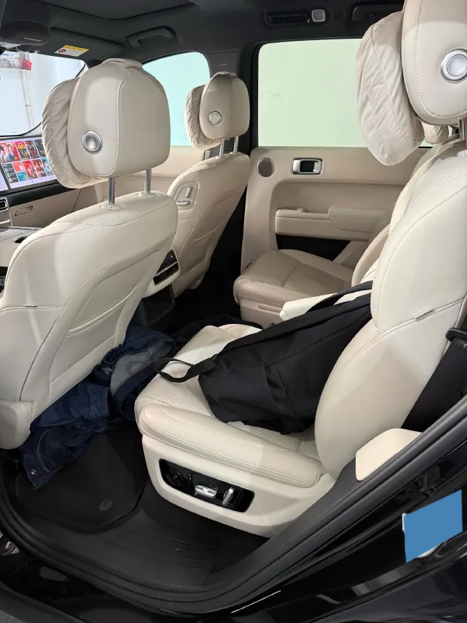 2023 Li L7 Range Extended 154HP REEV 40.9KWH,autocango,china used car exporter,china ev exporter,chinese used car exporter,chinese used ev exporter