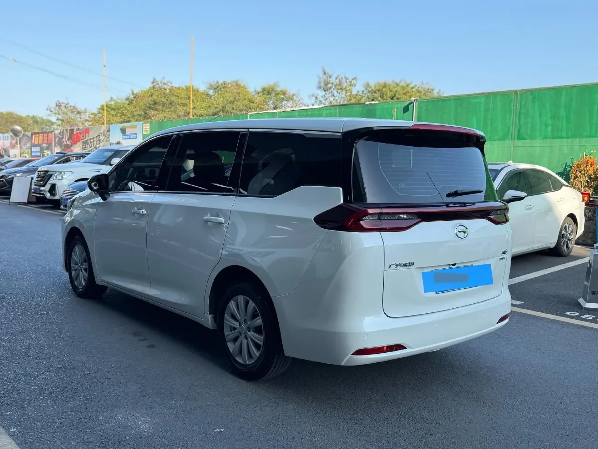 2021 GAC Trumpchi M6 1.5T 169HP L4 7DCT,autocango,china used car exporter,china ev exporter,chinese used car exporter,chinese used ev exporter