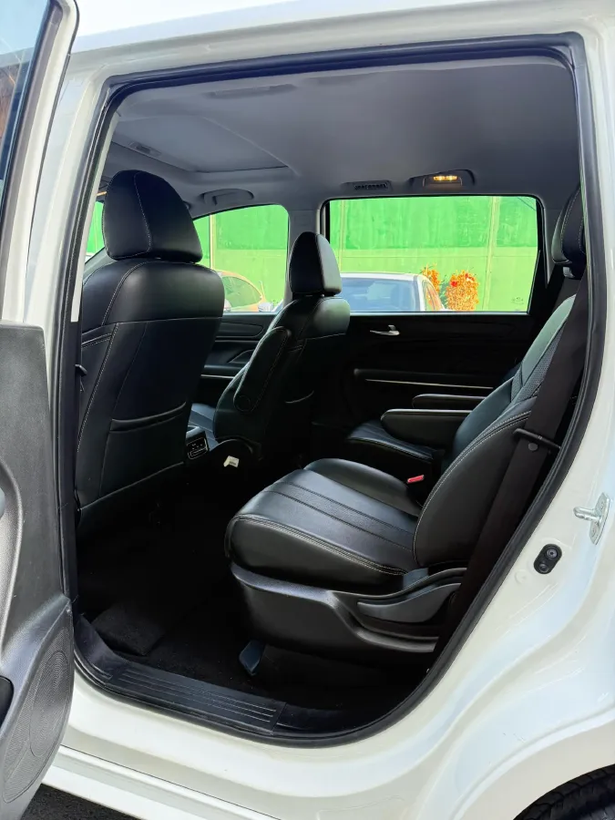 2021 GAC Trumpchi M6 1.5T 169HP L4 7DCT,autocango,china used car exporter,china ev exporter,chinese used car exporter,chinese used ev exporter