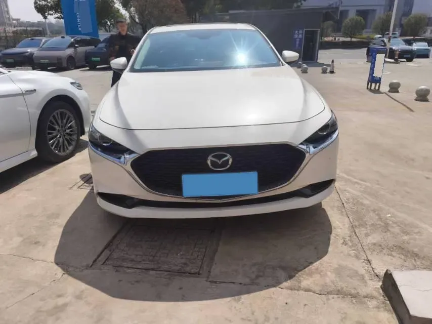 2023 Mazda 3 Axela 2.0L 158HP L4 6AT,autocango,china used car exporter,china ev exporter,chinese used car exporter,chinese used ev exporter