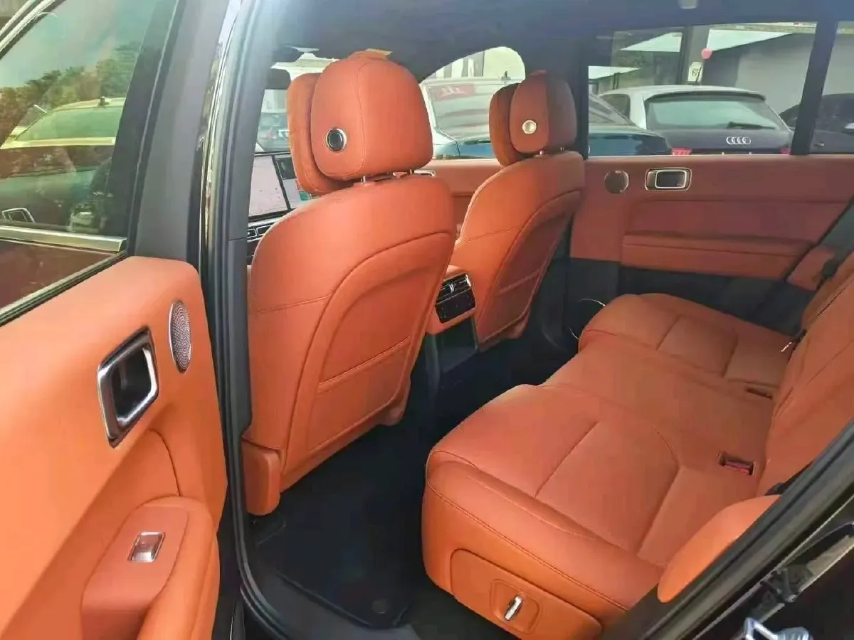 2025 Li L8 Range Extended 154HP REEV,autocango,china used car exporter,china ev exporter,chinese used car exporter,chinese used ev exporter