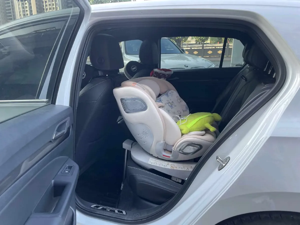 2021 Volkswagen Golf 1.4T 150HP L4 7DCT,autocango,china used car exporter,china ev exporter,chinese used car exporter,chinese used ev exporter