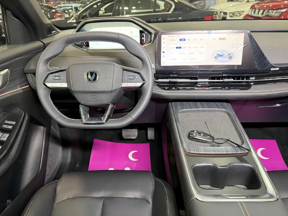 2025 ChangAn CS55PLUS PHEV 1.5L 98HP L4 E-CVT PHEV,autocango,china used car exporter,china ev exporter,chinese used car exporter,chinese used ev exporter