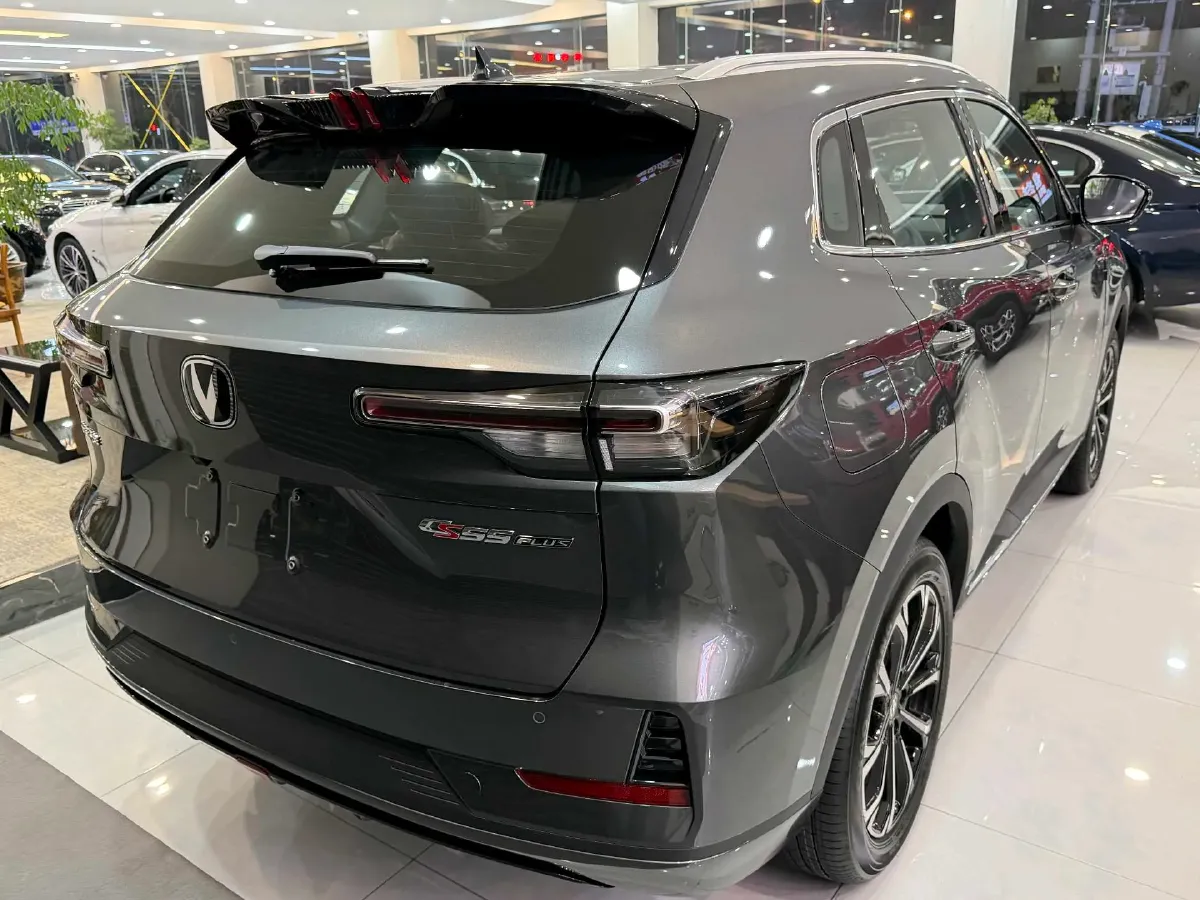 2025 ChangAn CS55PLUS PHEV 1.5L 98HP L4 E-CVT PHEV,autocango,china used car exporter,china ev exporter,chinese used car exporter,chinese used ev exporter