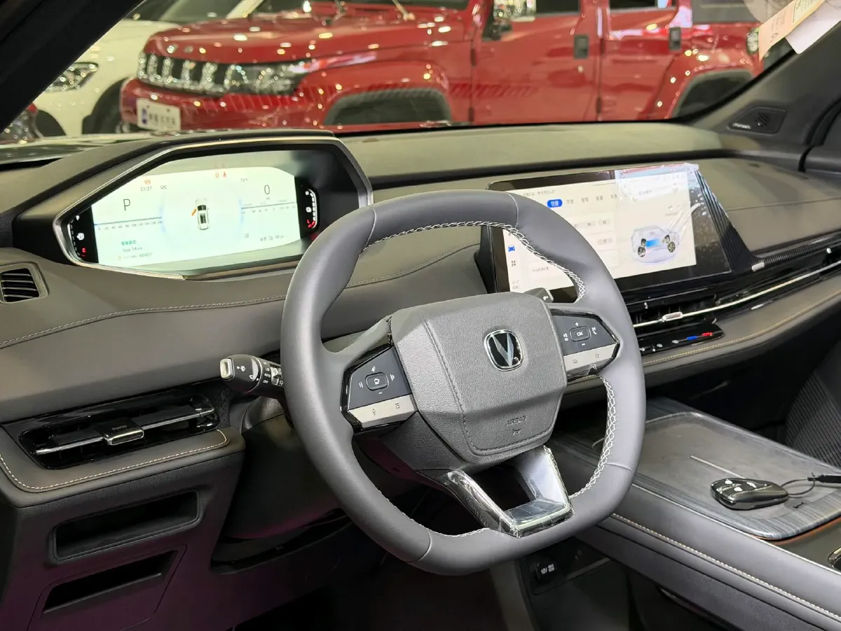 2025 ChangAn CS55PLUS PHEV 1.5L 98HP L4 E-CVT PHEV,autocango,china used car exporter,china ev exporter,chinese used car exporter,chinese used ev exporter