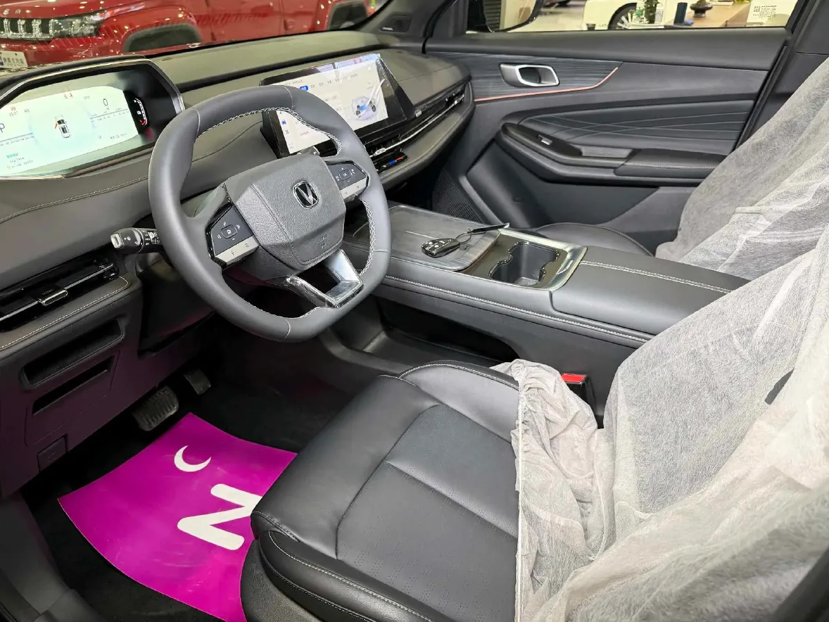 2025 ChangAn CS55PLUS PHEV 1.5L 98HP L4 E-CVT PHEV,autocango,china used car exporter,china ev exporter,chinese used car exporter,chinese used ev exporter