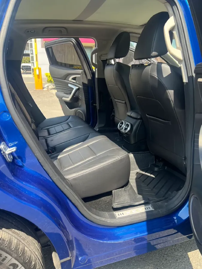 2017 WEY VV7 2.0T 234HP L4 7DCT,autocango,china used car exporter,china ev exporter,chinese used car exporter,chinese used ev exporter