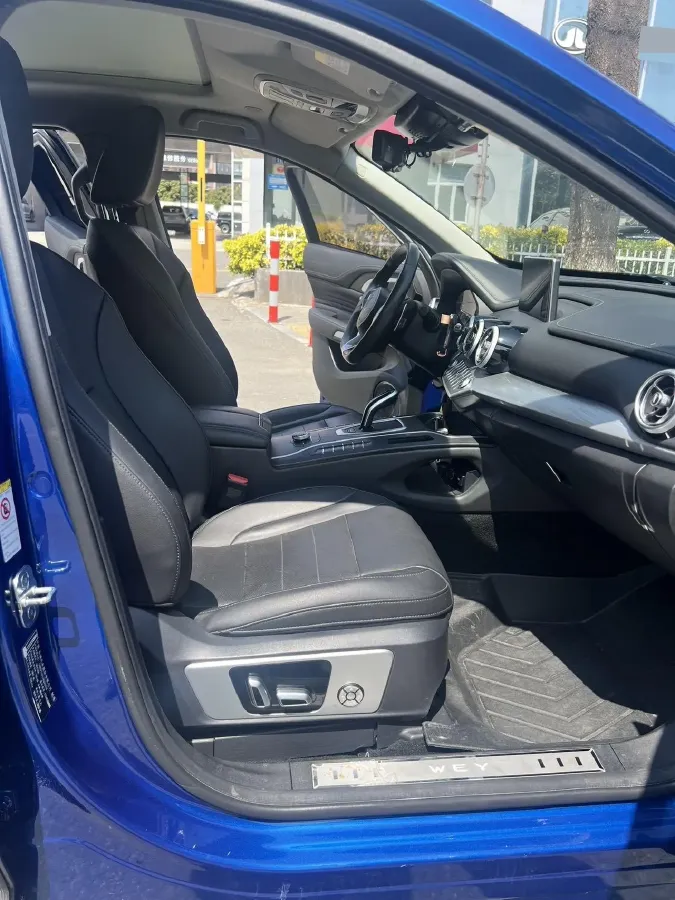 2017 WEY VV7 2.0T 234HP L4 7DCT,autocango,china used car exporter,china ev exporter,chinese used car exporter,chinese used ev exporter