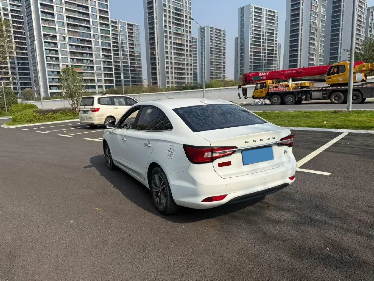 2019 Roewe i5 1.5L 120HP L4 CVT,autocango,china used car exporter,china ev exporter,chinese used car exporter,chinese used ev exporter