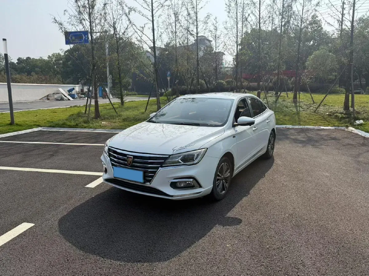 2019 Roewe i5 1.5L 120HP L4 CVT,autocango,china used car exporter,china ev exporter,chinese used car exporter,chinese used ev exporter