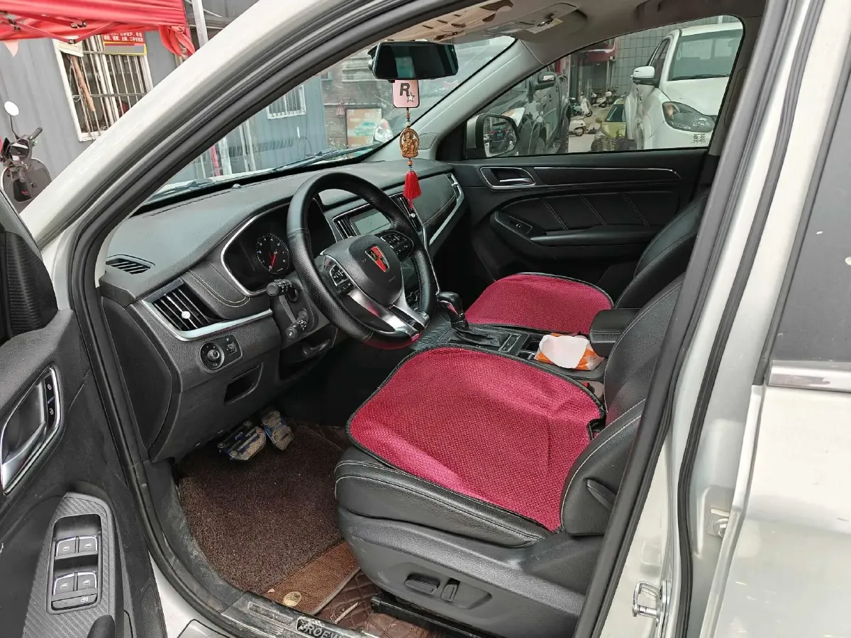 2020 Roewe i6 1.5T 169HP L4 7DCT,autocango,china used car exporter,china ev exporter,chinese used car exporter,chinese used ev exporter