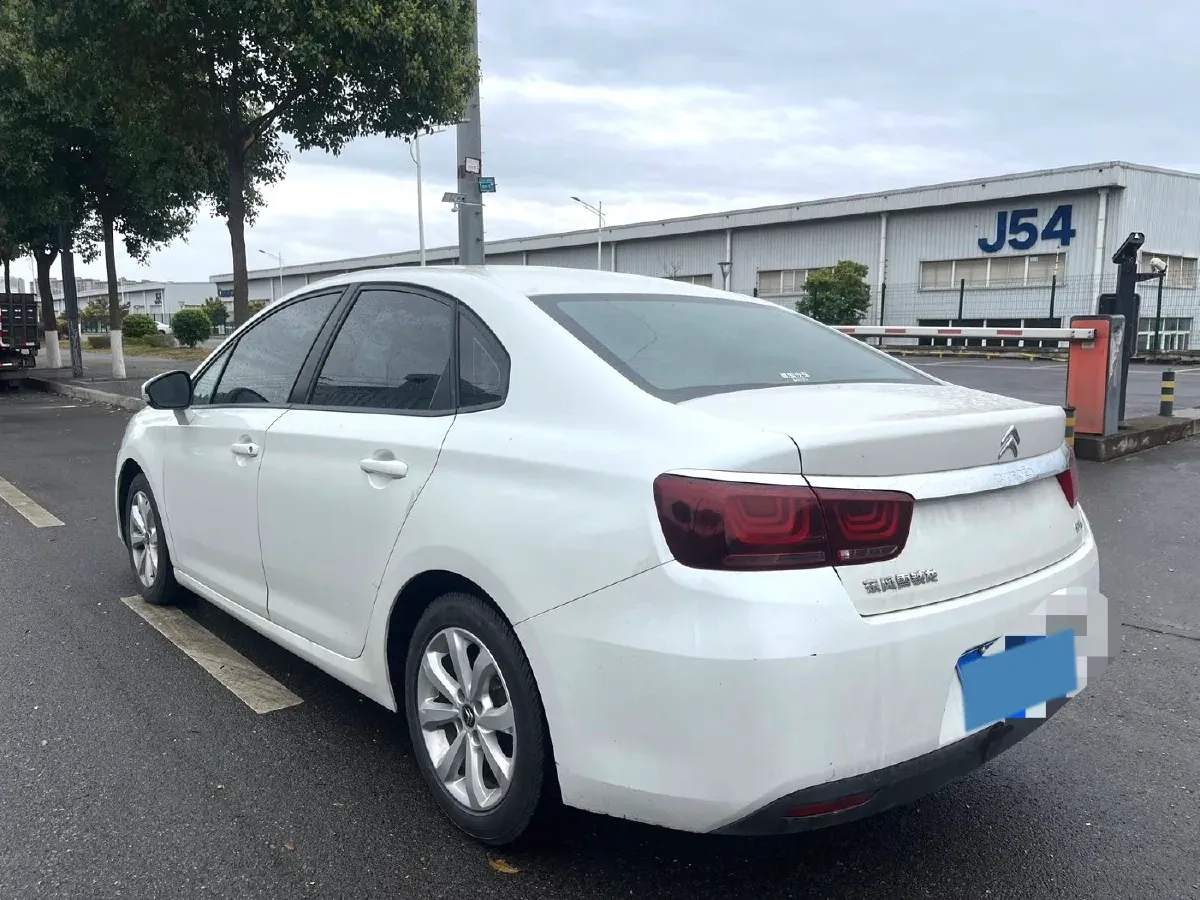 2018 Citroen C4 C-Quatre 1.6L 117HP L4 6AT,autocango,china used car exporter,china ev exporter,chinese used car exporter,chinese used ev exporter