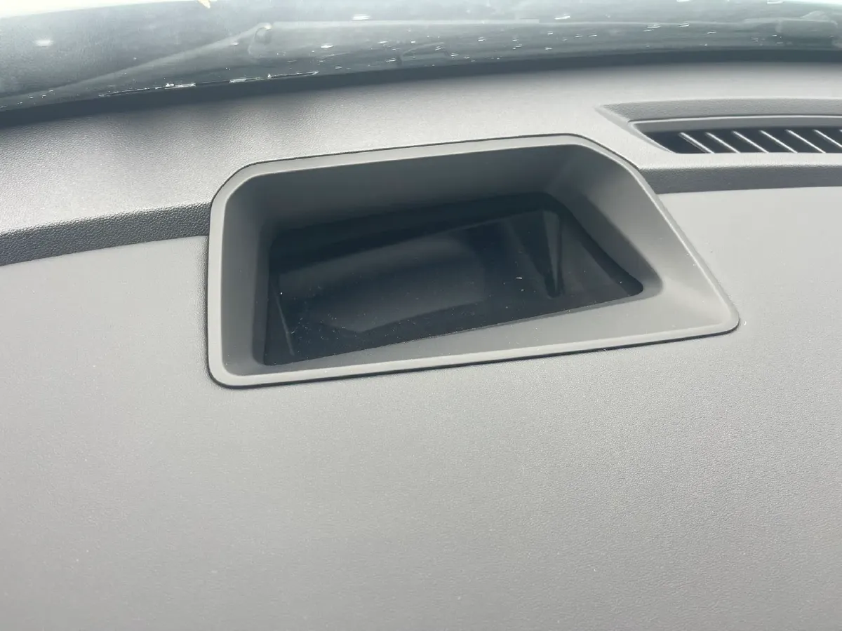 2024 ChangAn CS75 Plus 2.0T 233HP L4 8AT,autocango,china used car exporter,china ev exporter,chinese used car exporter,chinese used ev exporter