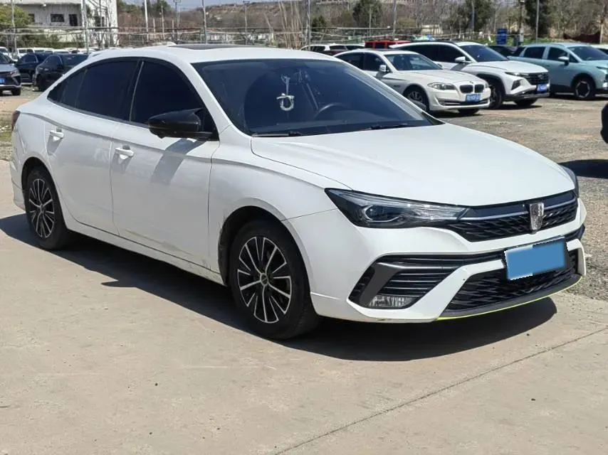 2021 Roewe i5 1.5L 120HP L4 CVT,autocango,china used car exporter,china ev exporter,chinese used car exporter,chinese used ev exporter