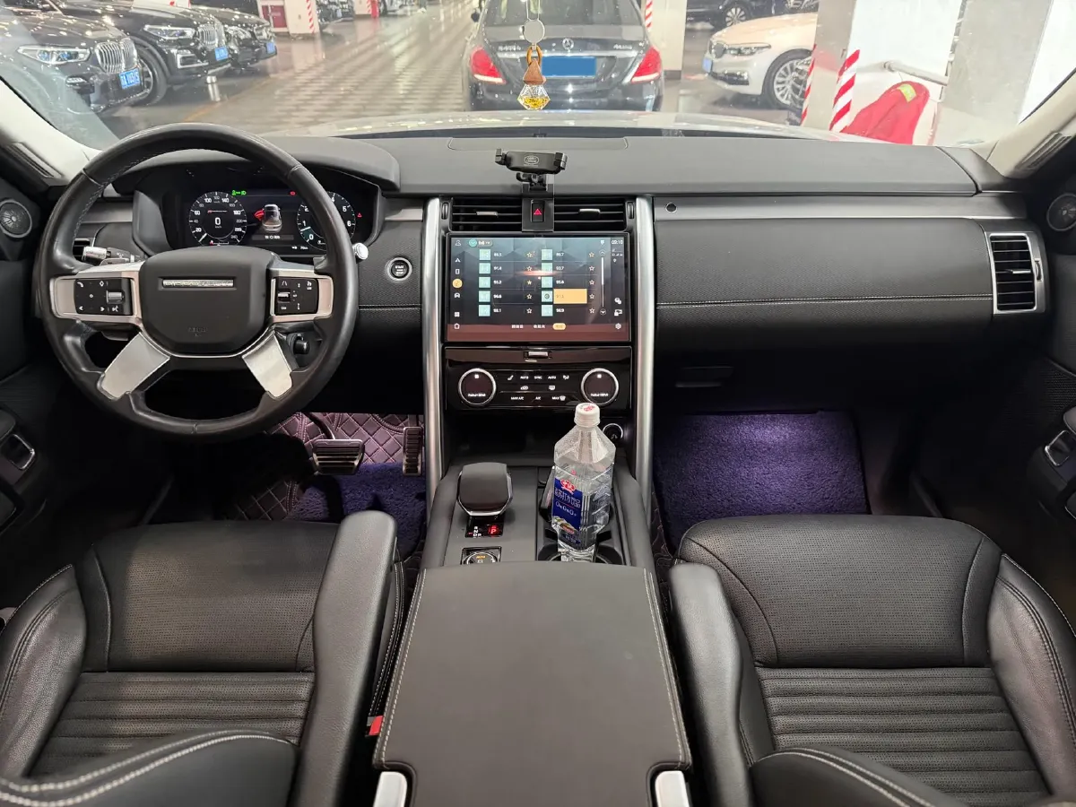 2021 Land Rover Discovery 3.0T 360HP L6 8AT,autocango,china used car exporter,china ev exporter,chinese used car exporter,chinese used ev exporter