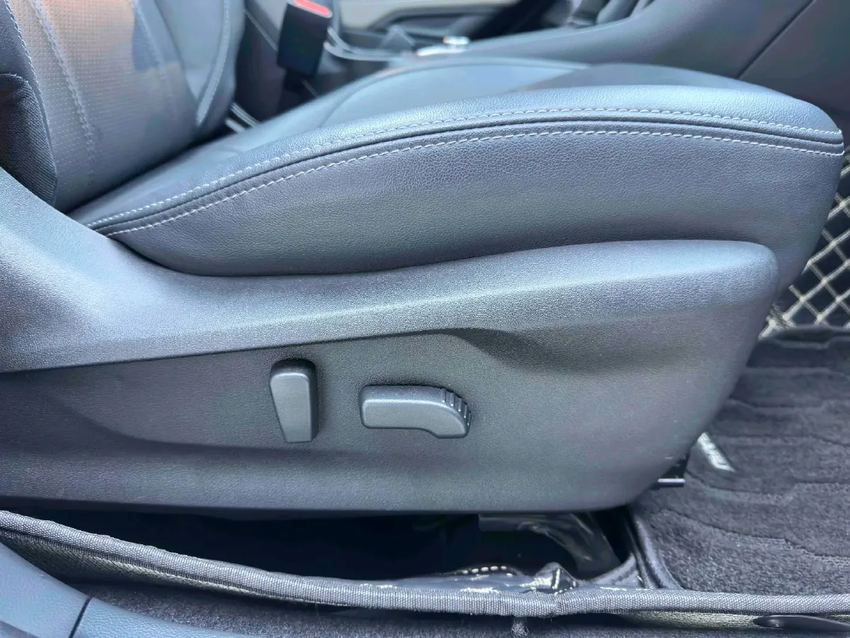 2022 Subaru Forester 2.0L 154HP H4 CVT,autocango,china used car exporter,china ev exporter,chinese used car exporter,chinese used ev exporter