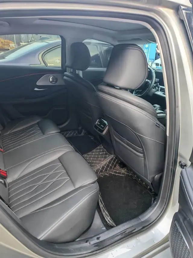 2024 Chery Arrizo 8 2.0T 254HP L4 7DCT,autocango,china used car exporter,china ev exporter,chinese used car exporter,chinese used ev exporter