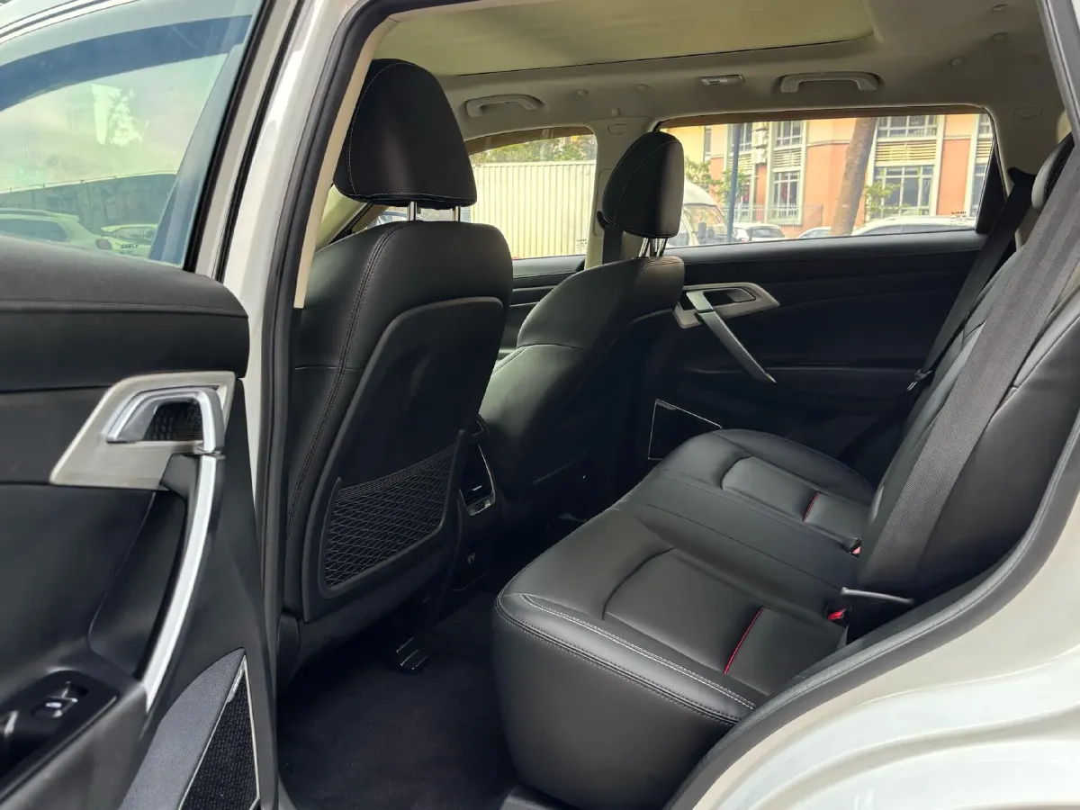 2018 Geely Azkarra 1.8T 184HP L4 6AT,autocango,china used car exporter,china ev exporter,chinese used car exporter,chinese used ev exporter