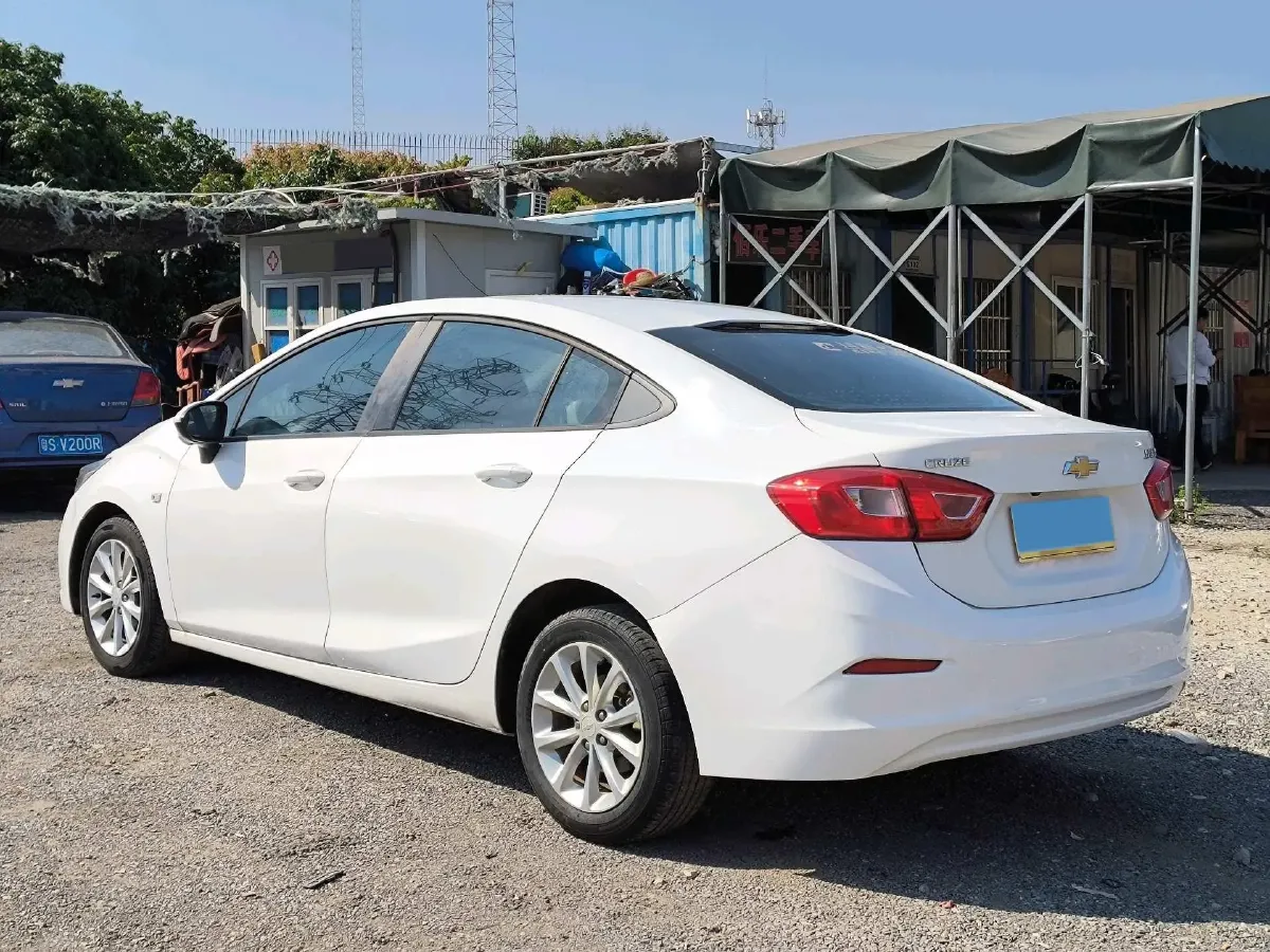 2018 Chevrolet Cruze 1.5L 114HP L4 6AT,autocango,china used car exporter,china ev exporter,chinese used car exporter,chinese used ev exporter
