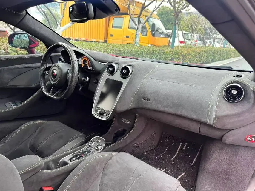 2019 McLaren 570 3.8T 570HP V8 7DCT,autocango,china used car exporter,china ev exporter,chinese used car exporter,chinese used ev exporter