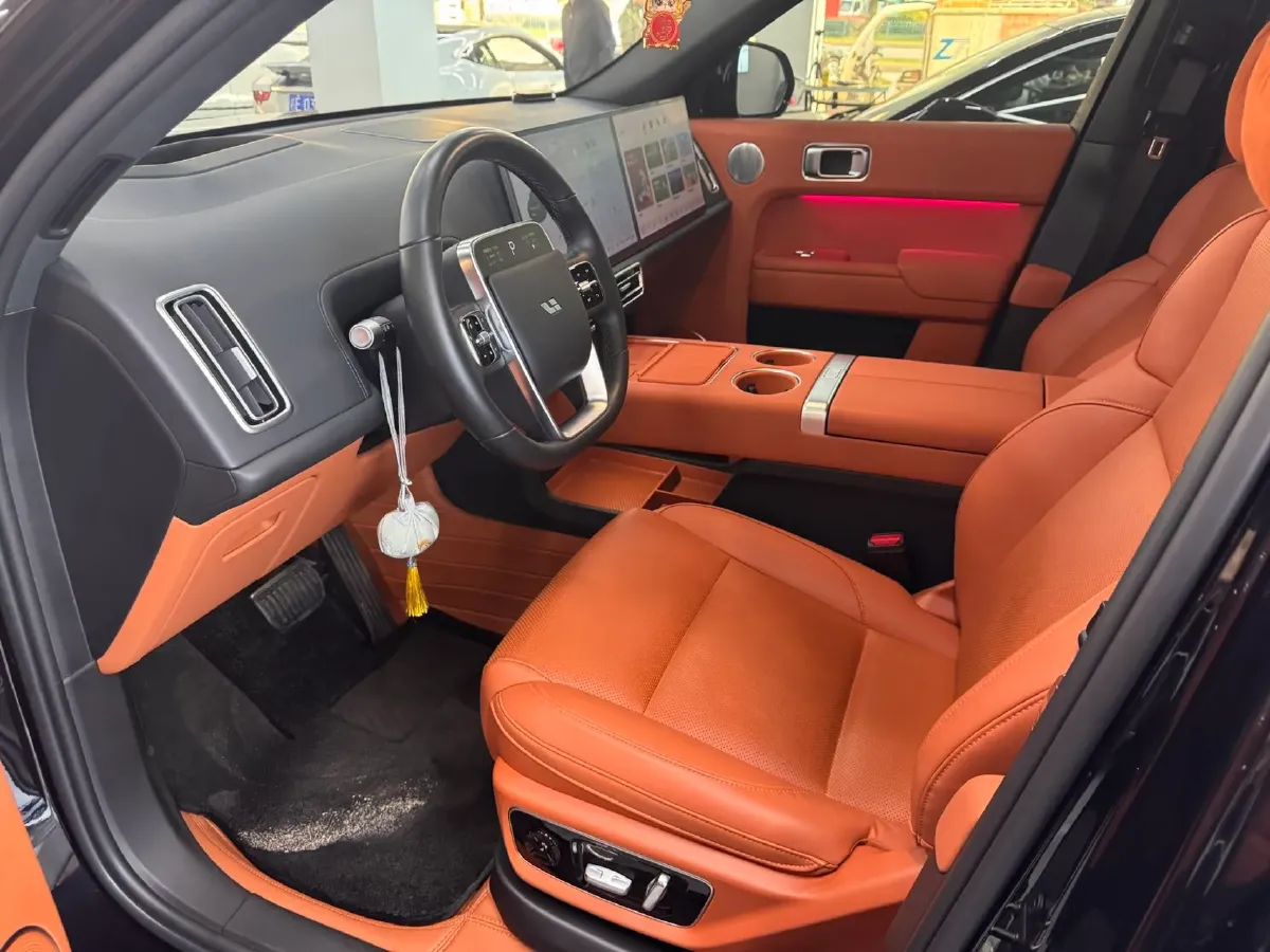 2024 Li L8 Range Extended 154HP REEV 42.8KWH,autocango,china used car exporter,china ev exporter,chinese used car exporter,chinese used ev exporter