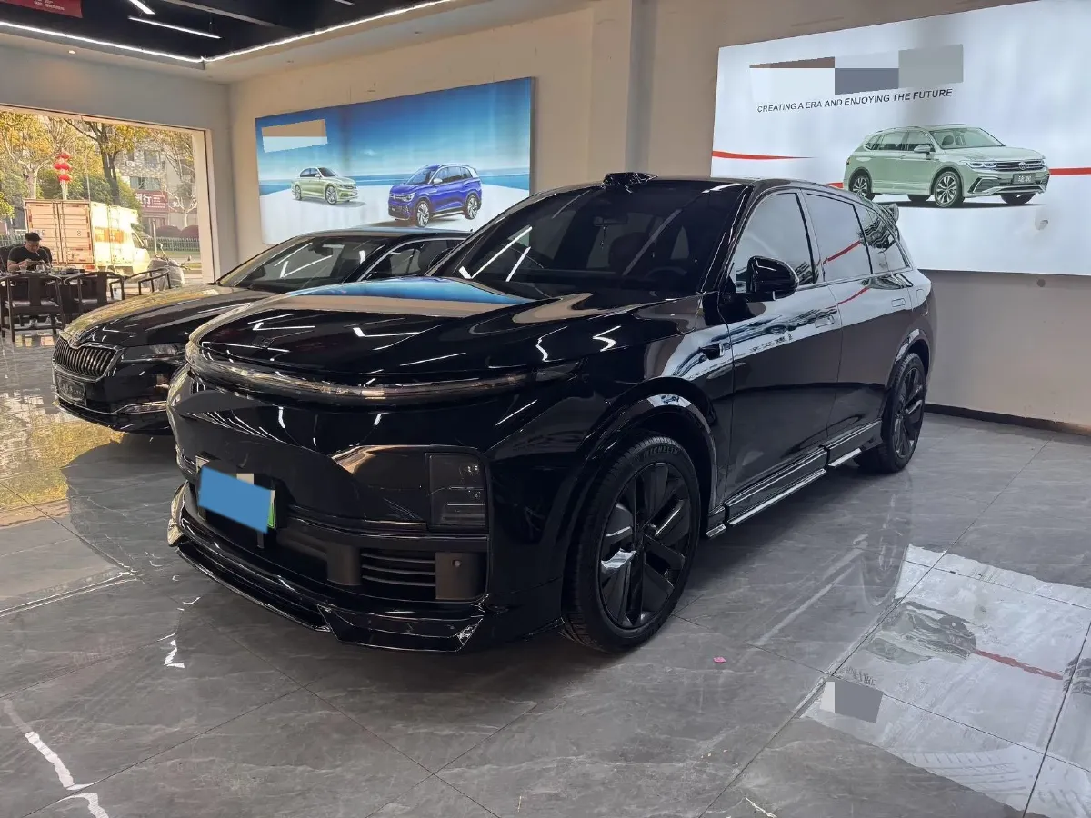 2024 Li L8 Range Extended 154HP REEV 42.8KWH,autocango,china used car exporter,china ev exporter,chinese used car exporter,chinese used ev exporter