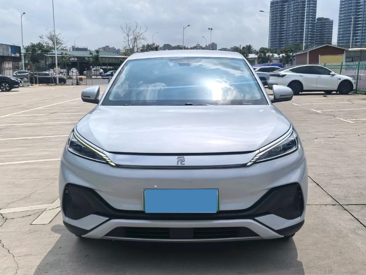 2022 Hycan Z03 BEV 64.23KWH,autocango,china used car exporter,china ev exporter,chinese used car exporter,chinese used ev exporter