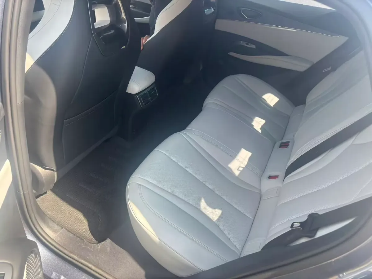 2024 BYD Seal 06 1.5L 101HP L4 E-CVT PHEV 15.87KWH,autocango,china used car exporter,china ev exporter,chinese used car exporter,chinese used ev exporter