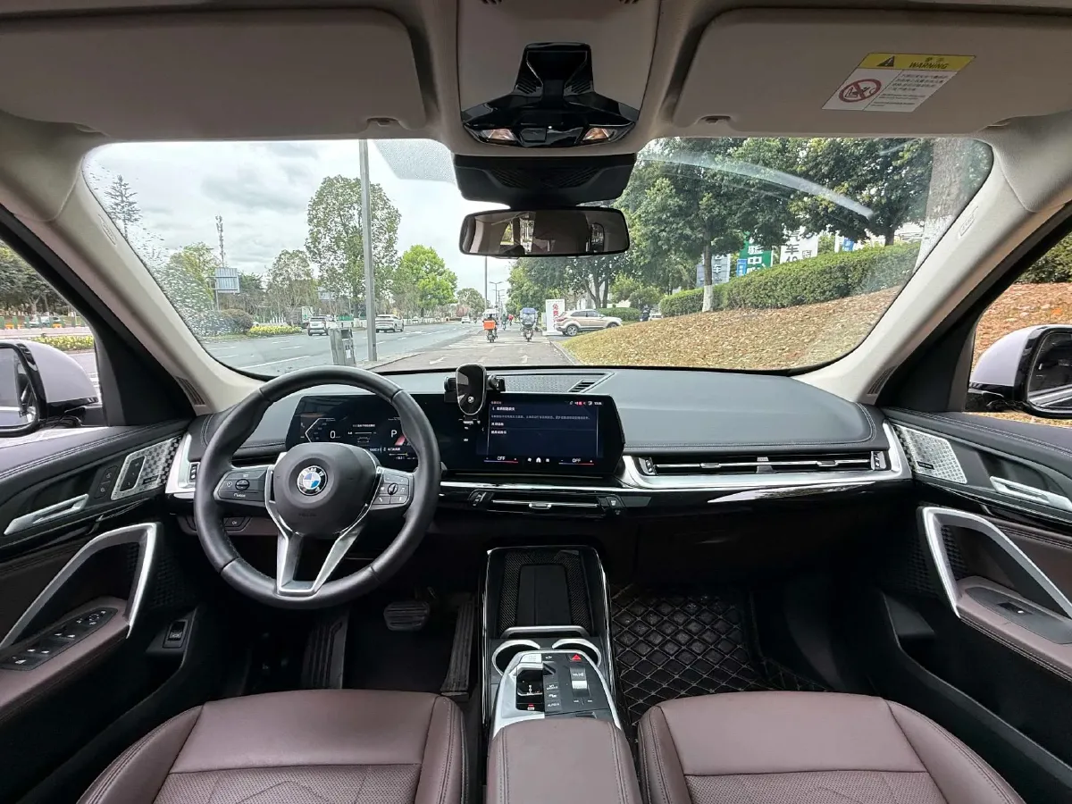 2024 BMW X1 2.0T 204HP L4 7DCT,autocango,china used car exporter,china ev exporter,chinese used car exporter,chinese used ev exporter