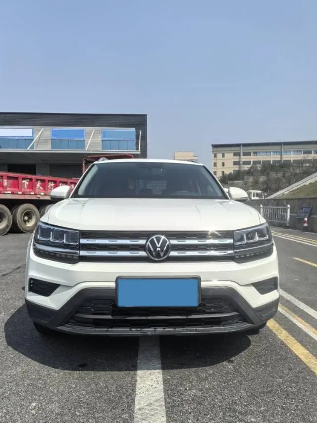 2022 Ford Transit 2.0T 202HP L4 6AT,autocango,china used car exporter,china ev exporter,chinese used car exporter,chinese used ev exporter
