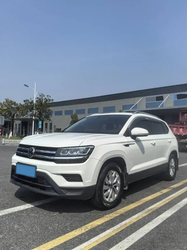 2022 Ford Transit 2.0T 202HP L4 6AT,autocango,china used car exporter,china ev exporter,chinese used car exporter,chinese used ev exporter