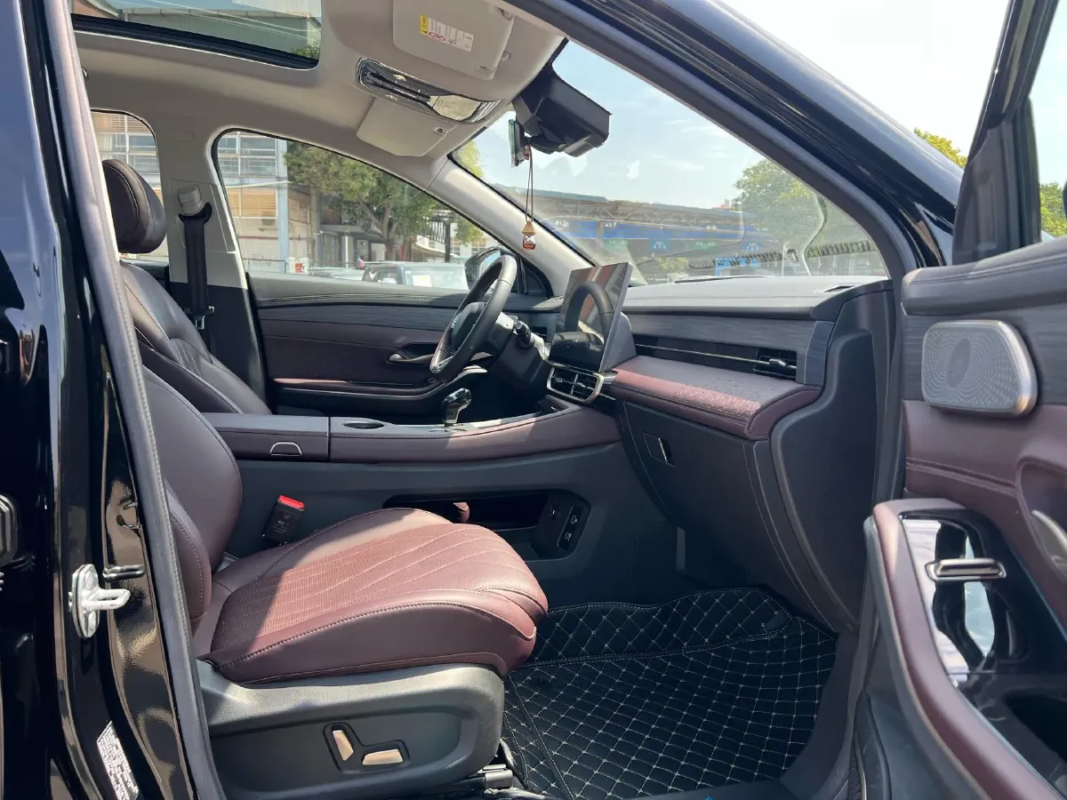 2024 Jetour X90 PRO 2.0T 254HP L4 7DCT,autocango,china used car exporter,china ev exporter,chinese used car exporter,chinese used ev exporter