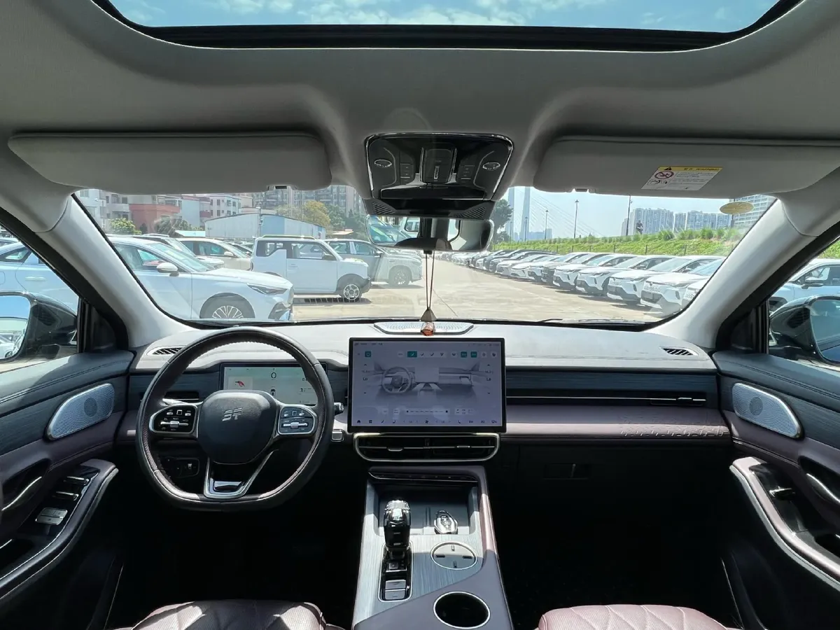 2024 Jetour X90 PRO 2.0T 254HP L4 7DCT,autocango,china used car exporter,china ev exporter,chinese used car exporter,chinese used ev exporter