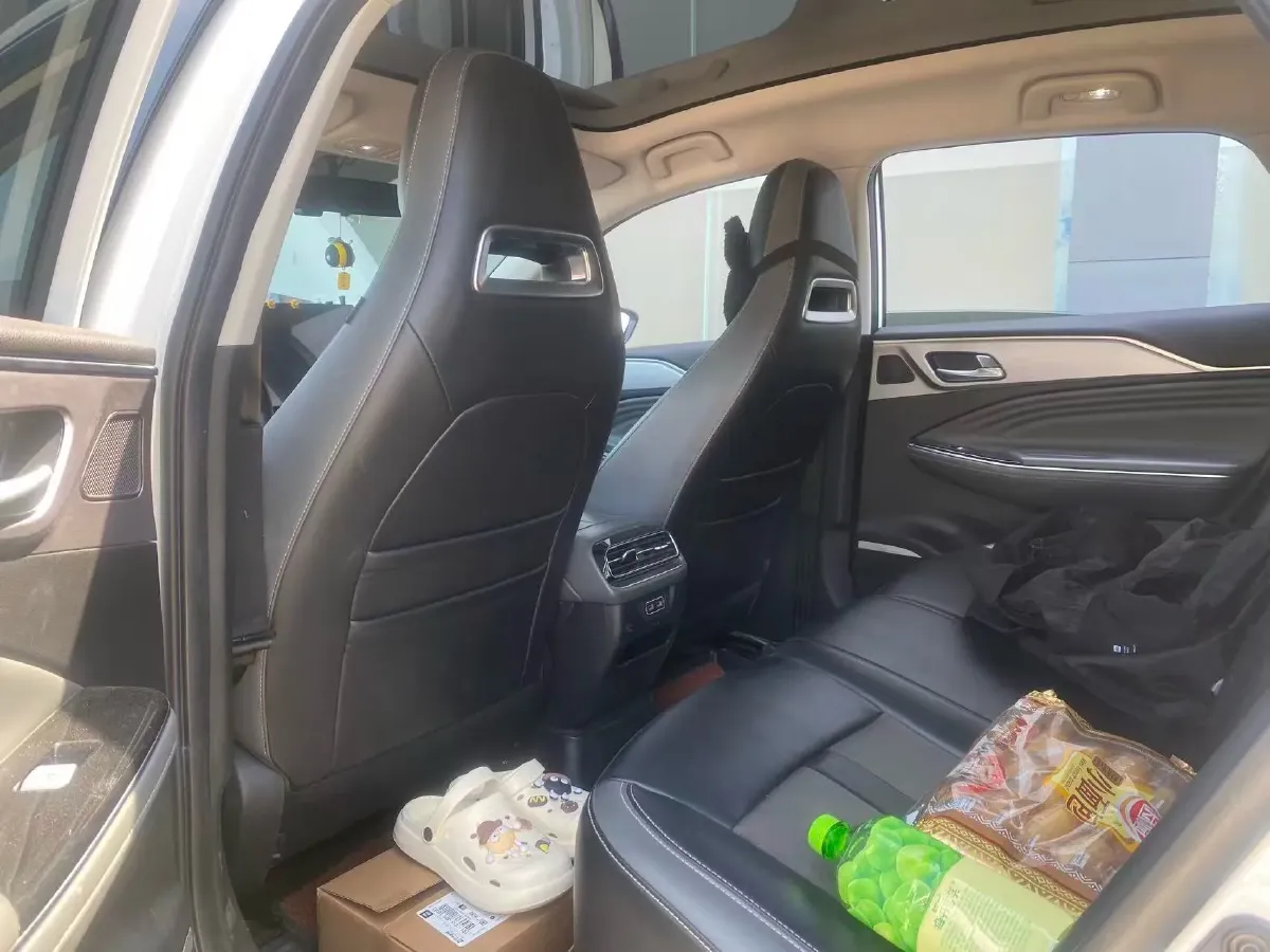 2022 ChangAn Oshan Z6 1.5T 170HP L4 6TCT PHEV 28.4KWH,autocango,china used car exporter,china ev exporter,chinese used car exporter,chinese used ev exporter