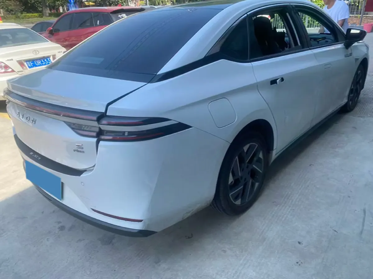 2022 ChangAn Oshan Z6 1.5T 170HP L4 6TCT PHEV 28.4KWH,autocango,china used car exporter,china ev exporter,chinese used car exporter,chinese used ev exporter