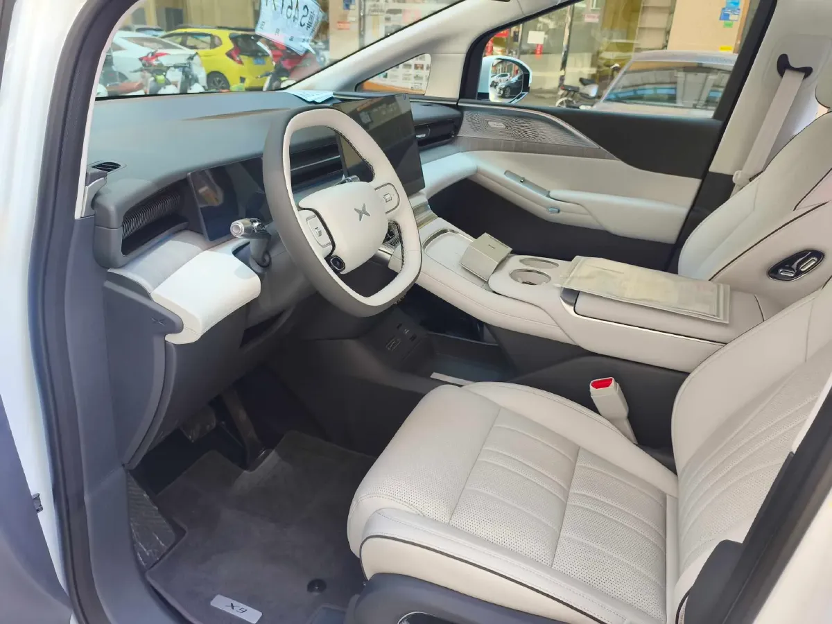 2026 Xpeng X9 REEV 150HP REEV,autocango,china used car exporter,china ev exporter,chinese used car exporter,chinese used ev exporter