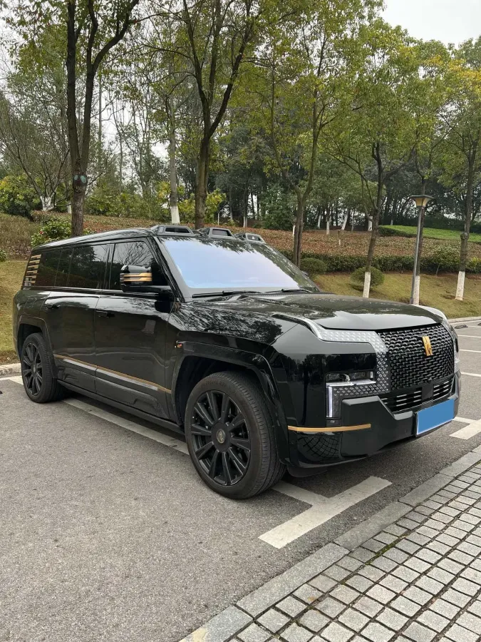 2025 YangWang U8 L REEV 272HP REEV,autocango,china used car exporter,china ev exporter,chinese used car exporter,chinese used ev exporter