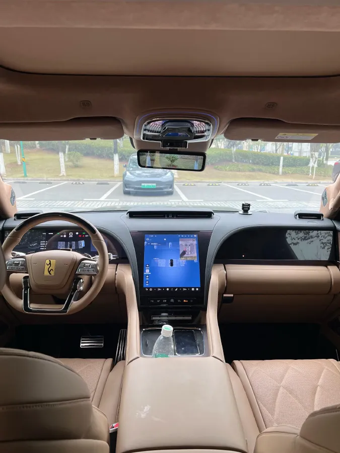 2025 YangWang U8 L REEV 272HP REEV,autocango,china used car exporter,china ev exporter,chinese used car exporter,chinese used ev exporter