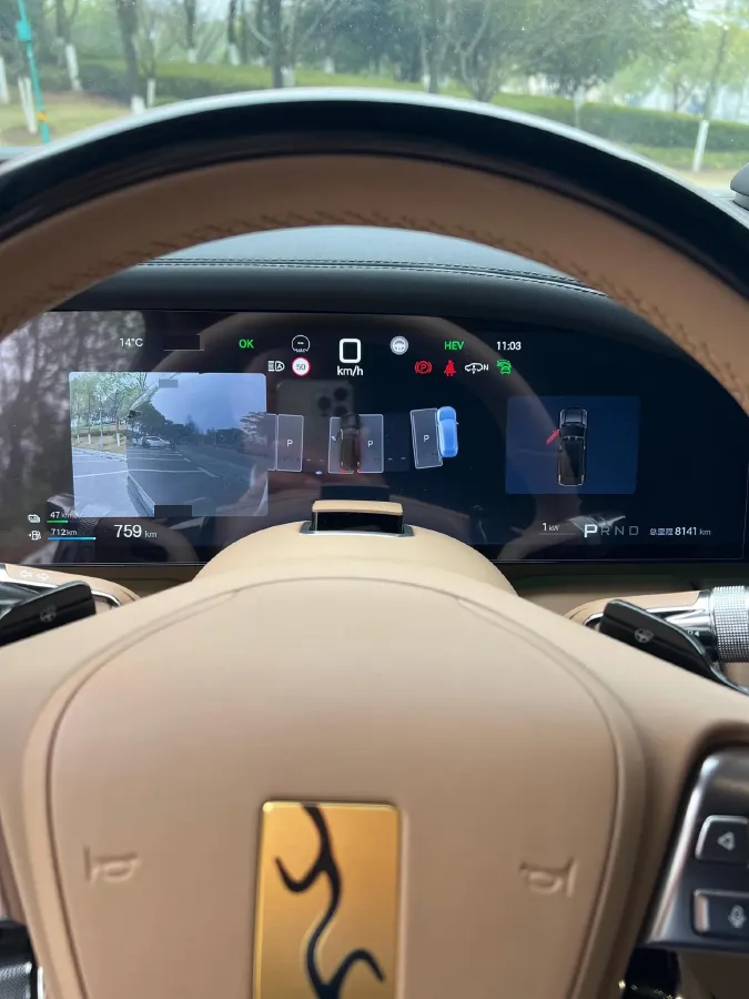 2025 YangWang U8 L REEV 272HP REEV,autocango,china used car exporter,china ev exporter,chinese used car exporter,chinese used ev exporter