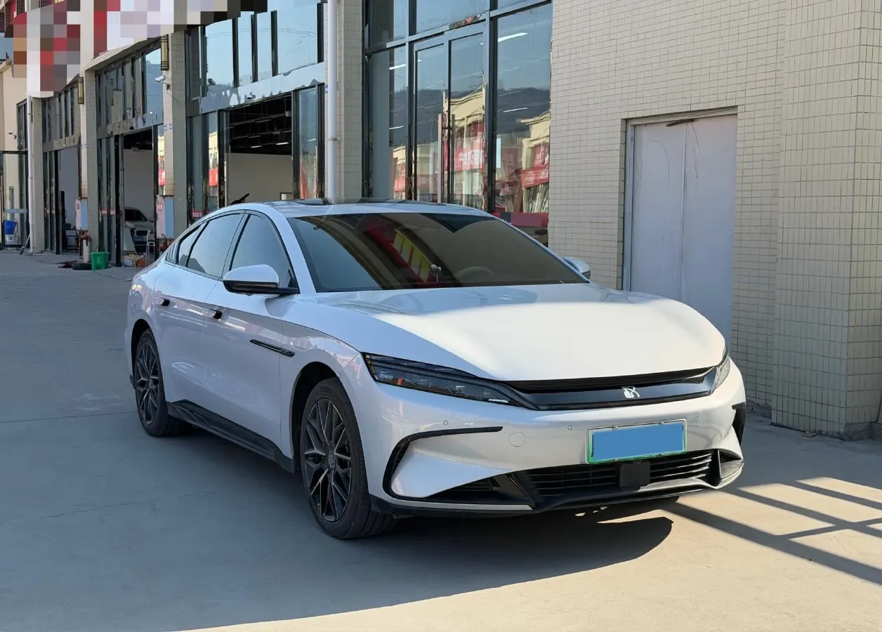2025 BYD Han BEV 60.48KWH,autocango,china used car exporter,china ev exporter,chinese used car exporter,chinese used ev exporter
