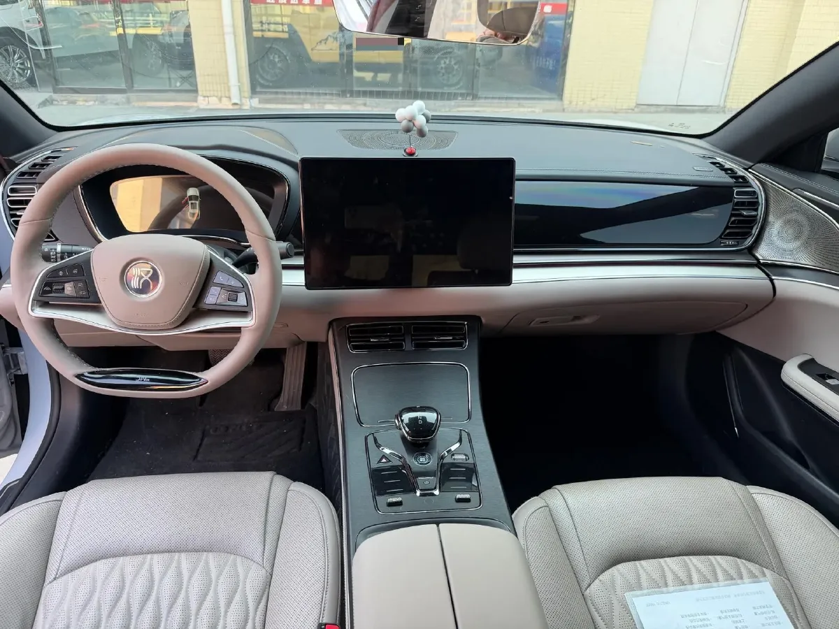 2025 BYD Han BEV 60.48KWH,autocango,china used car exporter,china ev exporter,chinese used car exporter,chinese used ev exporter