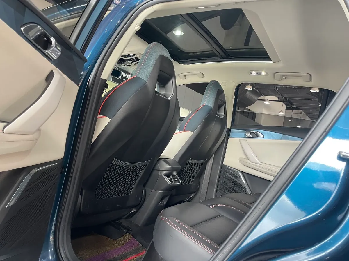 2020 LYNK&CO 06 1.5T 177HP L3 7DCT,autocango,china used car exporter,china ev exporter,chinese used car exporter,chinese used ev exporter