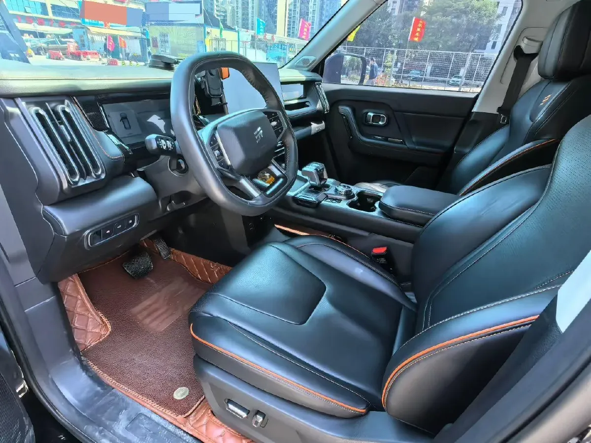 2025 MAXUS XinTu V70 2.0T 150HP L4 9AT,autocango,china used car exporter,china ev exporter,chinese used car exporter,chinese used ev exporter