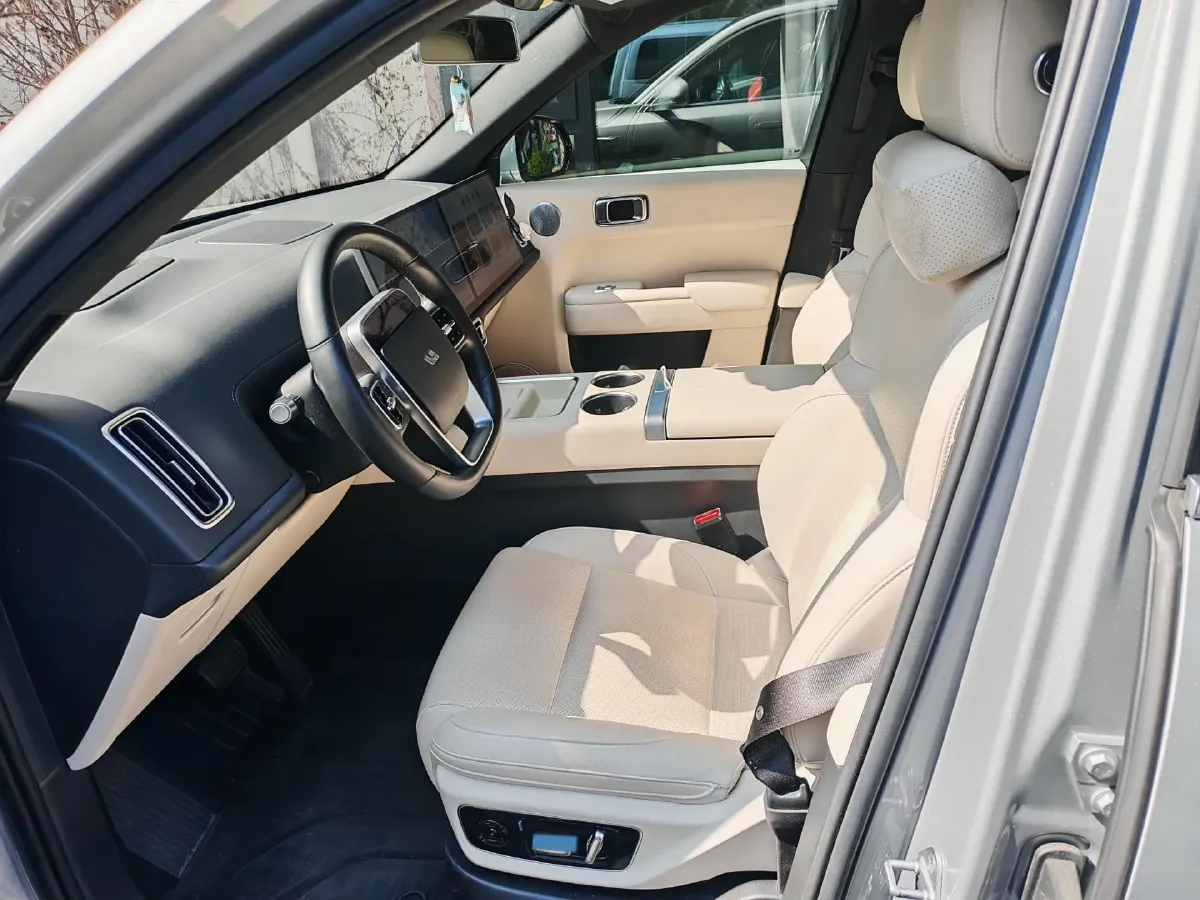 2023 Hyundai Palisade 3.5L 272HP V6 8AT,autocango,china used car exporter,china ev exporter,chinese used car exporter,chinese used ev exporter