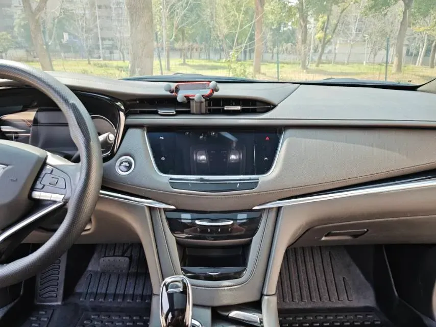 2020 Cadillac XT6 2.0T 237HP L4 9AT,autocango,china used car exporter,china ev exporter,chinese used car exporter,chinese used ev exporter