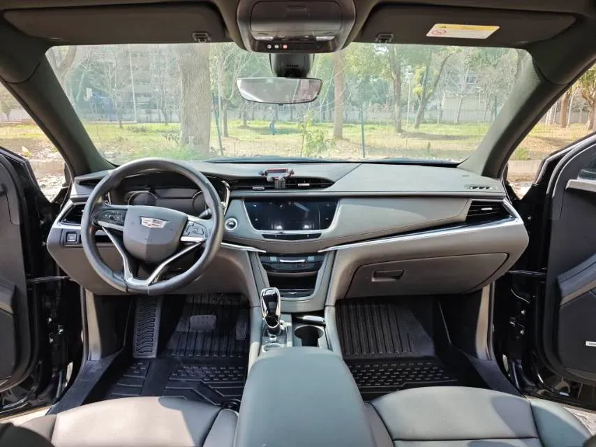 2020 Cadillac XT6 2.0T 237HP L4 9AT,autocango,china used car exporter,china ev exporter,chinese used car exporter,chinese used ev exporter