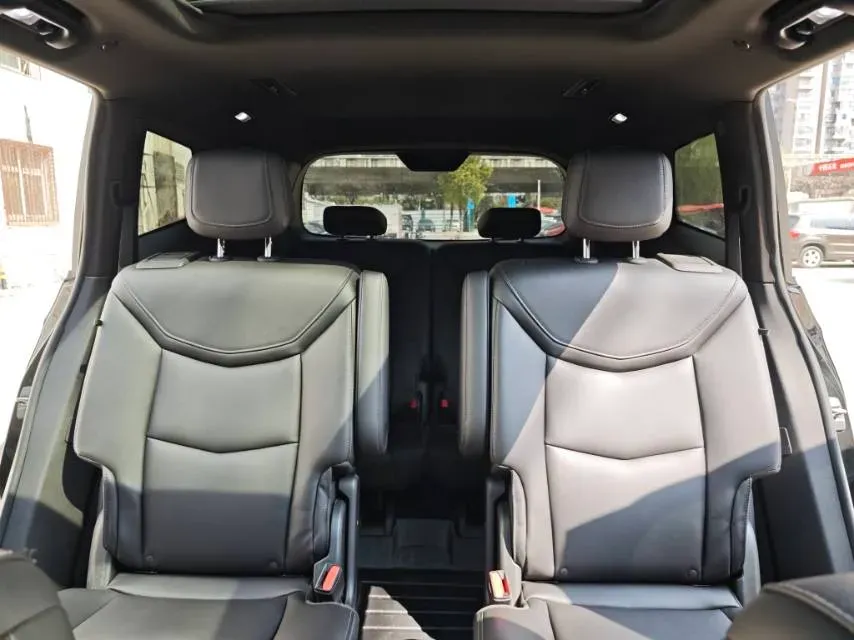 2020 Cadillac XT6 2.0T 237HP L4 9AT,autocango,china used car exporter,china ev exporter,chinese used car exporter,chinese used ev exporter